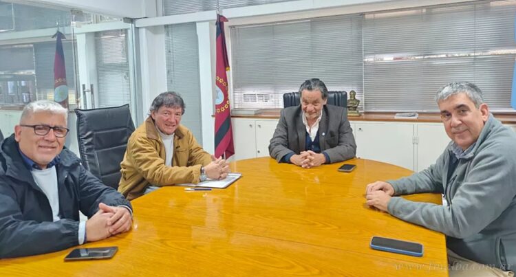 Cuenca Norte: Provincia y Sindicato analizaron posibilidades de recuperacr la actividad hidrocarburífera