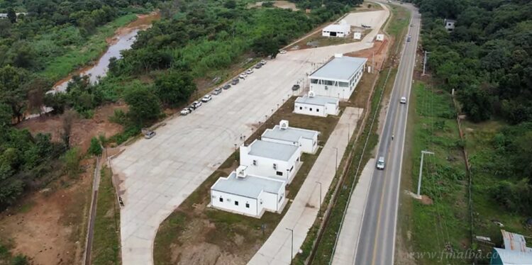 Salvador Mazza: Dib Ashur recorrió el puesto fronterizo, previo a su inauguración
