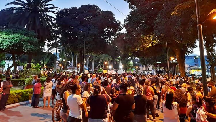 Amplio apoyo a la Caminata Oncológica