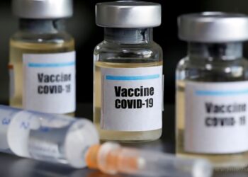 Coronavirus: vacunación para docentes se dividirá en cinco grupos