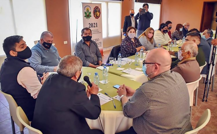 Encuentro Interinstitucional: norte salteño impulsa la recuperación del Hospital “Juan Domingo Perón”