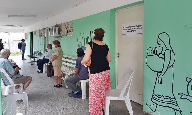 Salud: avanza la vacunación para población de 70 años