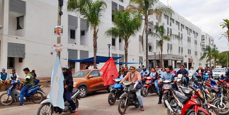 Paritarias: caravana de trabajadores de salud