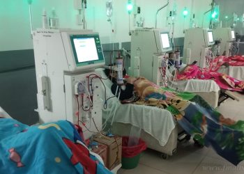 Hospital Público: el Ministro Mangione recorrió el sector de Hemodiálisis y supervisó los nuevos equipos