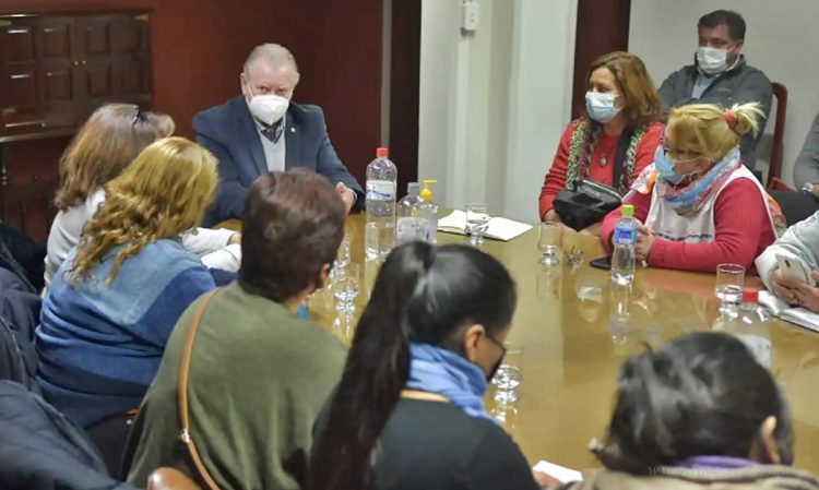 Paro de Autoconvocados: Marocco recibió a los docentes en conflicto