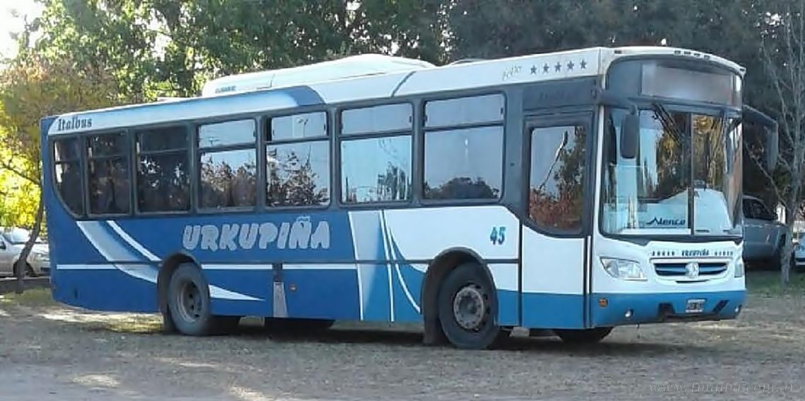 Transporte Urkupiña: cinco unidades prestan servicio en el corredor Tartagal-Salvador Mazza