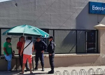 Sistema eléctrico: TransNOA anuncia inversión por U$D 7 millones y un parque solar