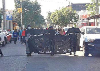 “Aguinaldo para los esenciales”: Movimiento Torre marchó por las calles en apoyo a la iniciativa