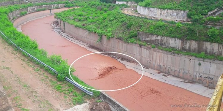Rio Tartagal: se registran daños en las placas de hormigón