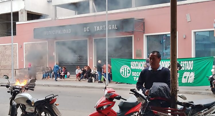 Paro en Tartagal: gremios exigen “no tomar represalias” hacia los municipales huelguistas