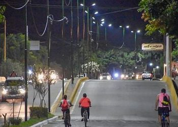 Tartagal: por contratación directa, la firma Arzelán SRL quedó a cargo del recambio de luminaria LED