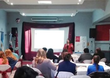 6° Jornadas de Ceremonial y Protocolo: Viviana Cardozo Arenales y Fredesvinda Denis, las disertantes