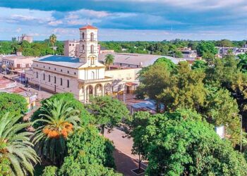 Vidrieras del Centenario: comerciantes de Tartagal pueden inscribirse hasta el 25 de Mayo
