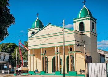 Tartagal: puesta en valor de Parroquia La Santa Cruz