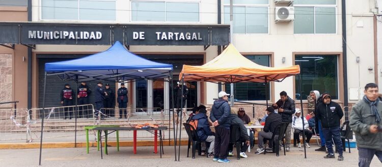 Reclamo de Cooperativas: “No negociamos con personas que nos apretan”