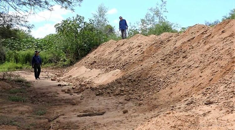 Rio Pilcomayo: Yacuiba continúa con trabajos de reforzamiento del terraplén en las riberas