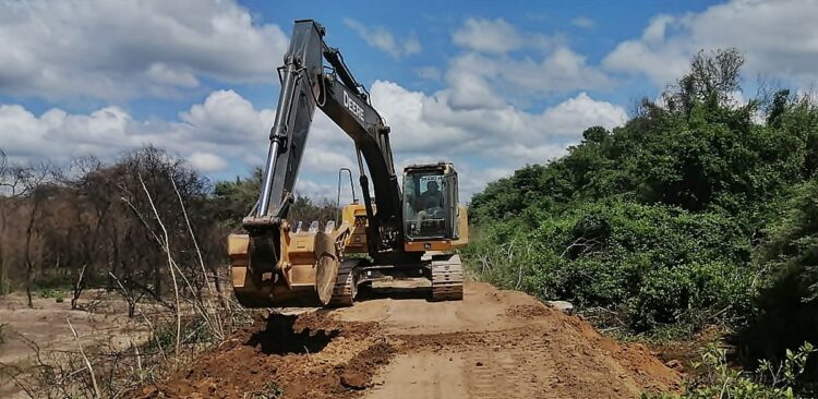 Rio Pilcomayo: Yacuiba continúa con trabajos de reforzamiento del terraplén en las riberas