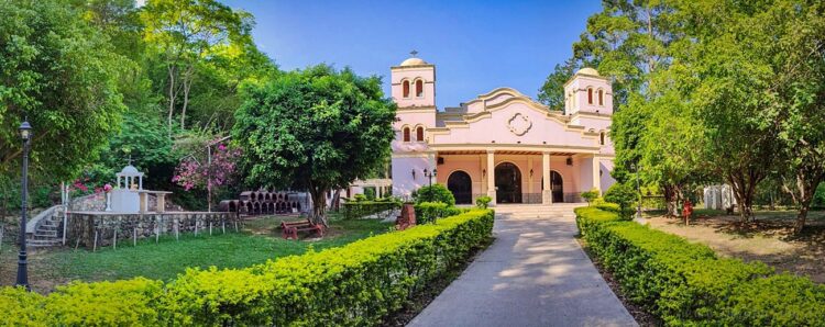 Santuario Virgen de la Peña: 19° Festival “Tartagal canta a la vida”